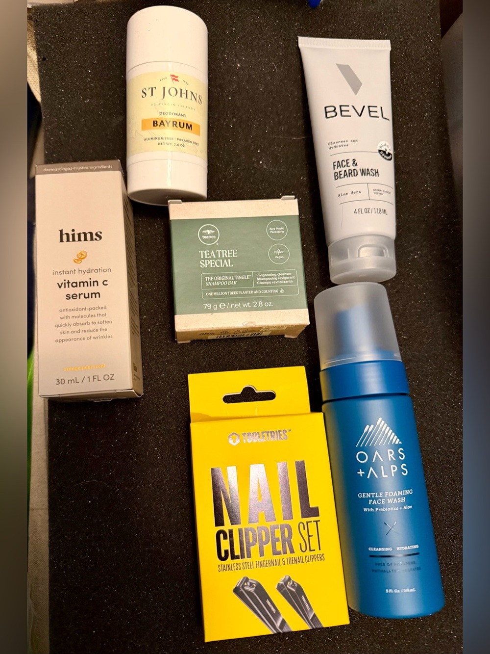 A Wonderful Bundle for Man of Skincare, Body, Hair & Tools NEW